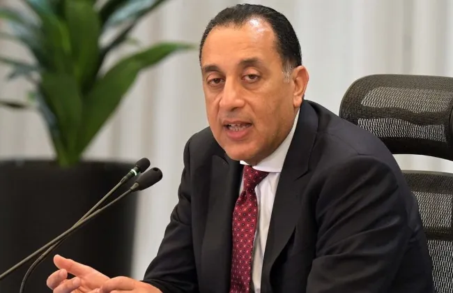 رئيس الوزراء: الحكومة تستهدف جذب 30 مليون سائح فى 2030