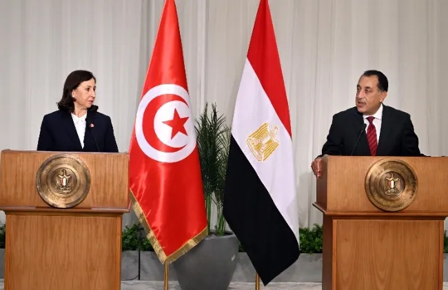 رئيس الوزراء: حجم التبادل التجارى الحالى بين مصر وتونس لا يُلبى تطلعات الشعبين 